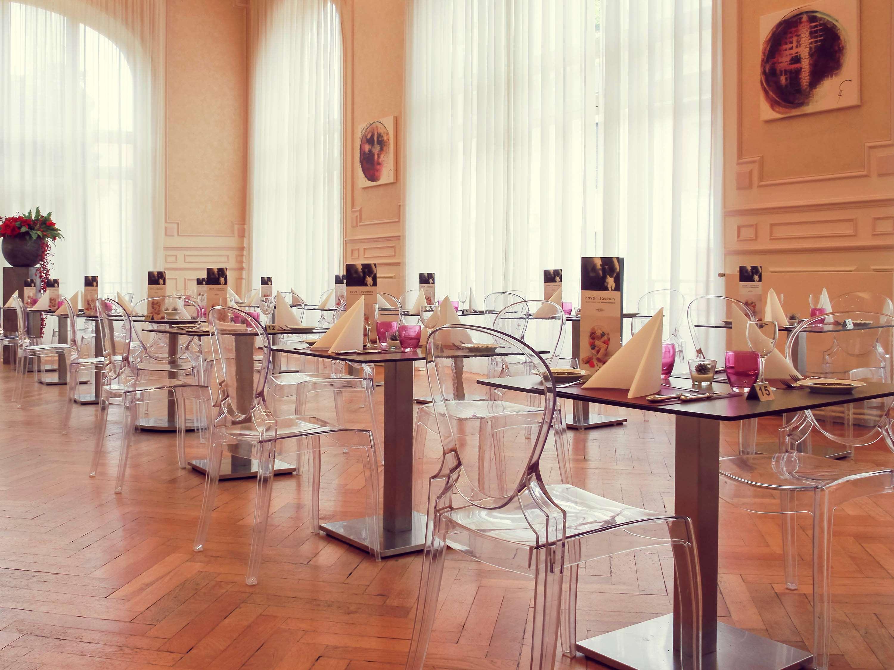 Hotel Mercure Saint-Nectaire Spa & Bien-Etre Екстериор снимка